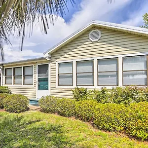  Holiday home Charming Panama With Deck 1 Block To Beach